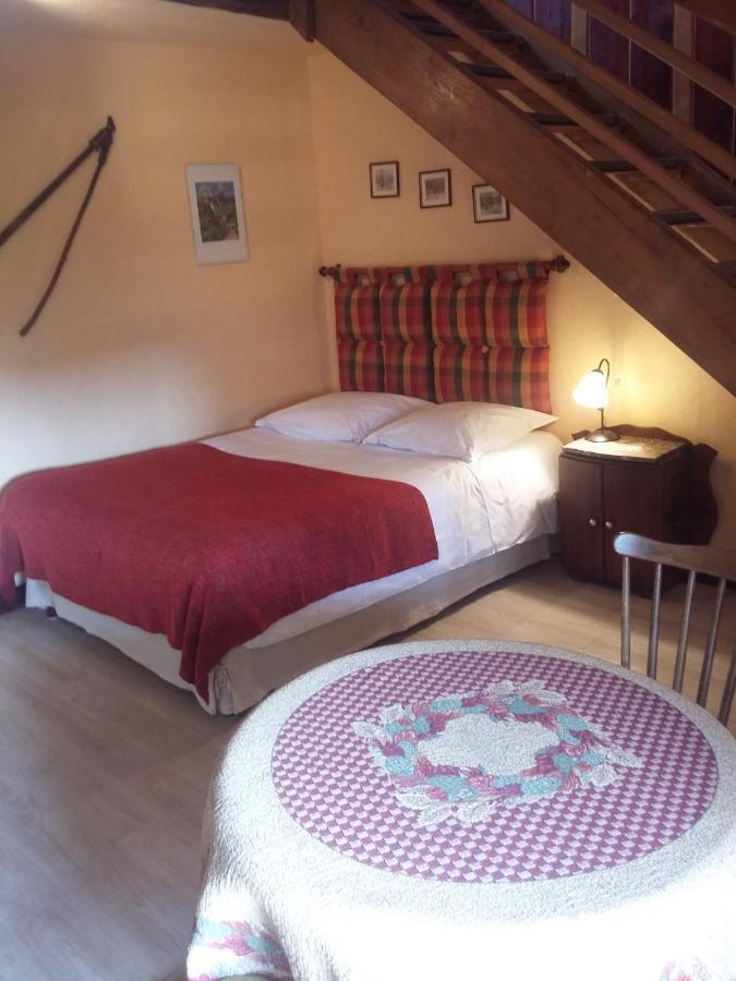 Bed and Breakfast Les Petites Chapelles Saint-Pierre-de-Plesguen Exterior foto