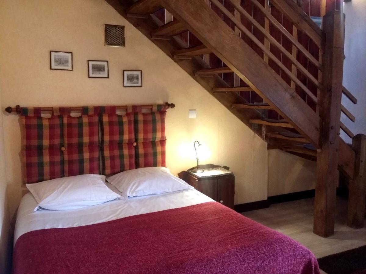 Bed and Breakfast Les Petites Chapelles Saint-Pierre-de-Plesguen Exterior foto