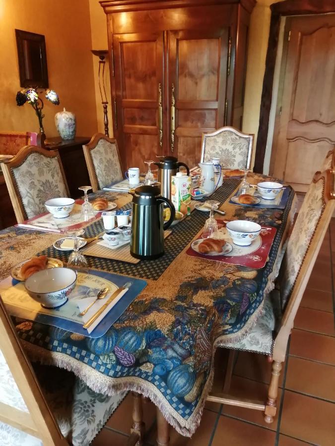 Bed and Breakfast Les Petites Chapelles Saint-Pierre-de-Plesguen Exterior foto